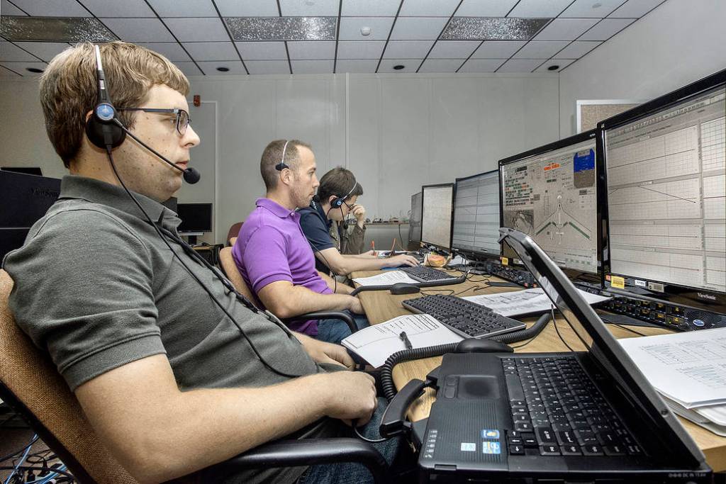 X-56A Has a Busy Control Room