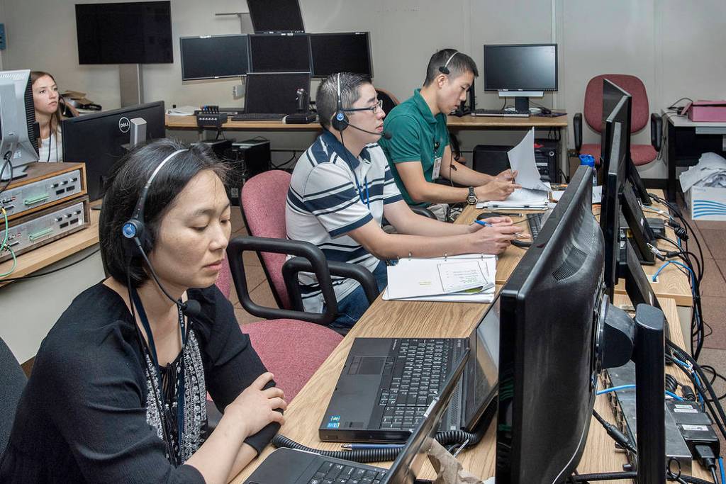 X-56A Has a Busy Control Room