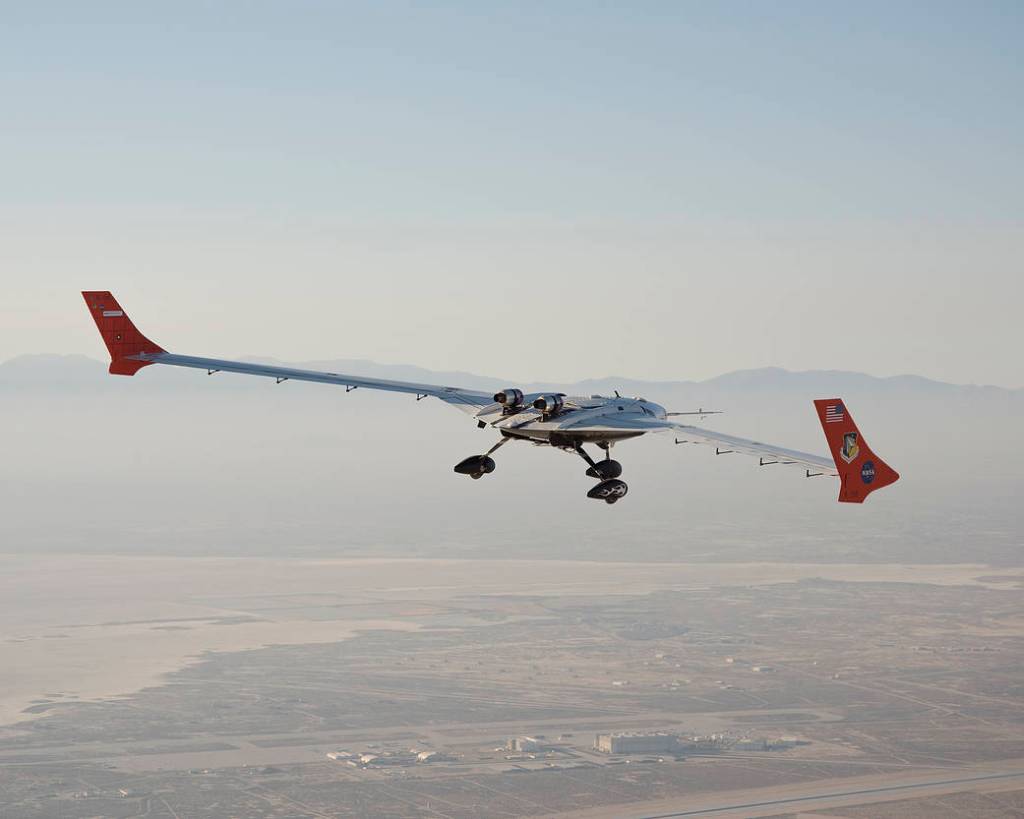 X-56A Has a Busy Control Room