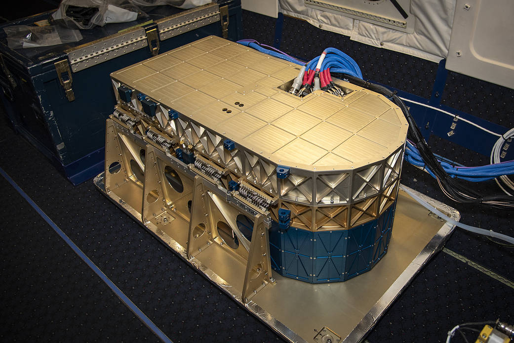 The High Altitude Lidar Observatory (HALO) instrument head is installed onto the DC-8.