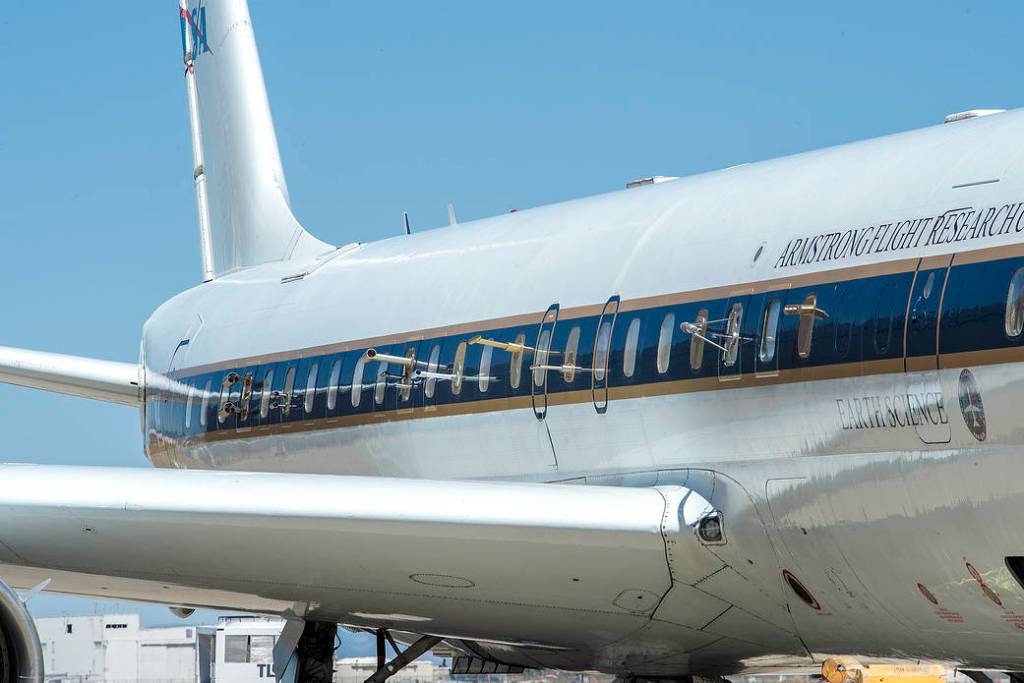 DC-8, ER-2 Assist with Smoke Study