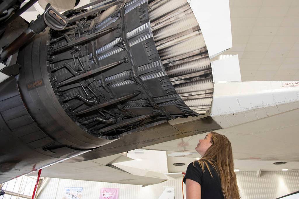 Astronaut Looks at Nozzle of F-15 at Armstrong Flight Research Center
