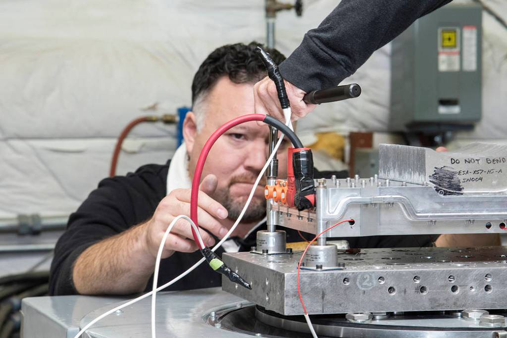 Engineers Prepare X-57 Cruise Motor Controller for Vibration Testing