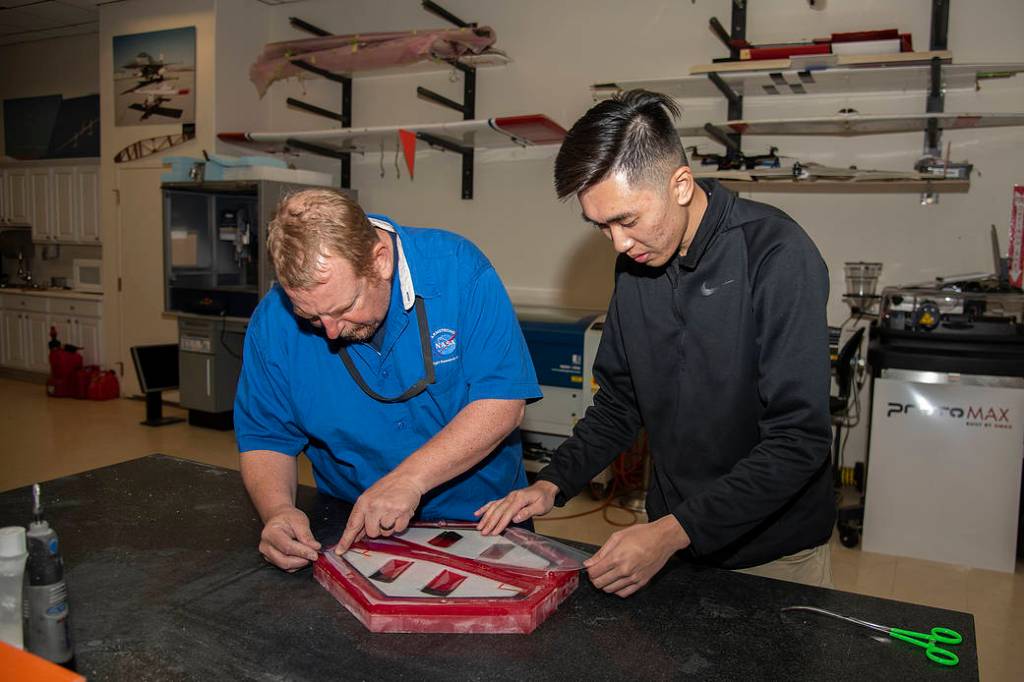 Sam Maximizes Mars Airplane Internship