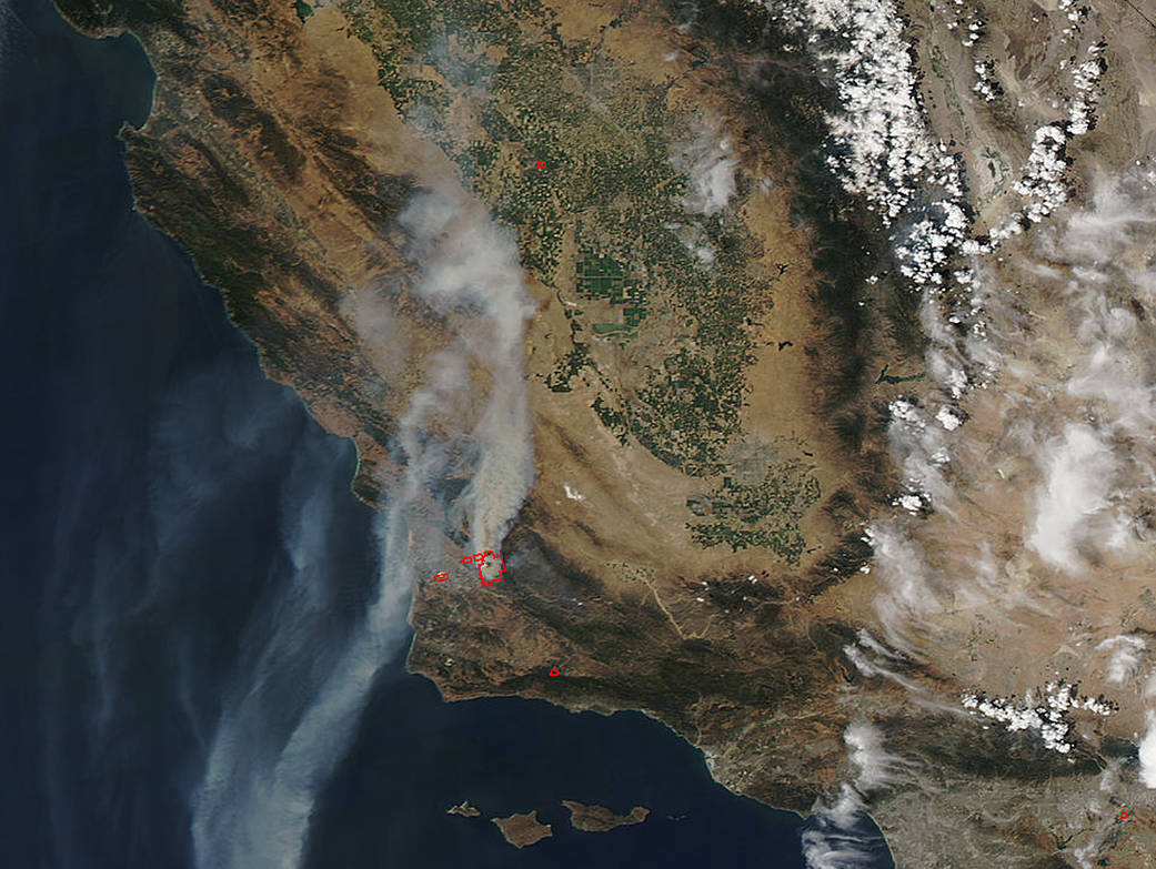 satellite image of Alamo Fire in California