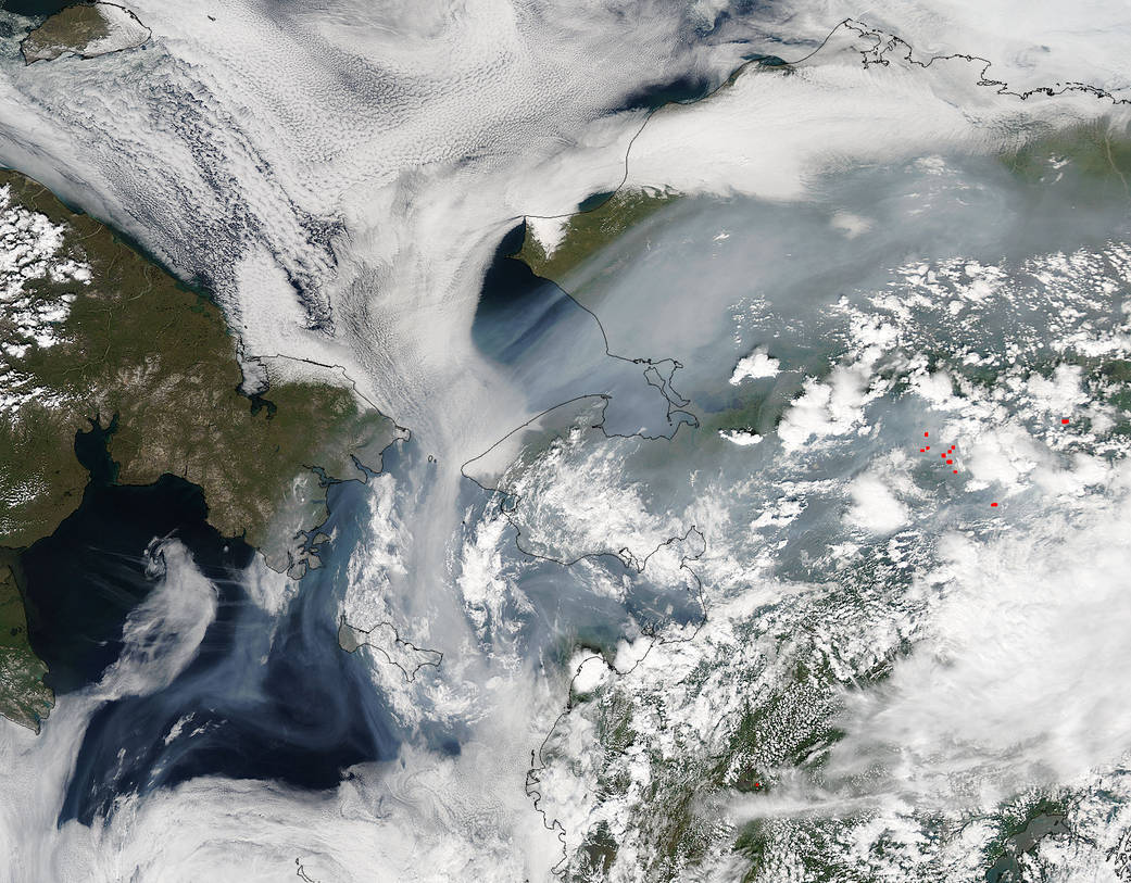 Aqua image of Alaska wildfires and smoke