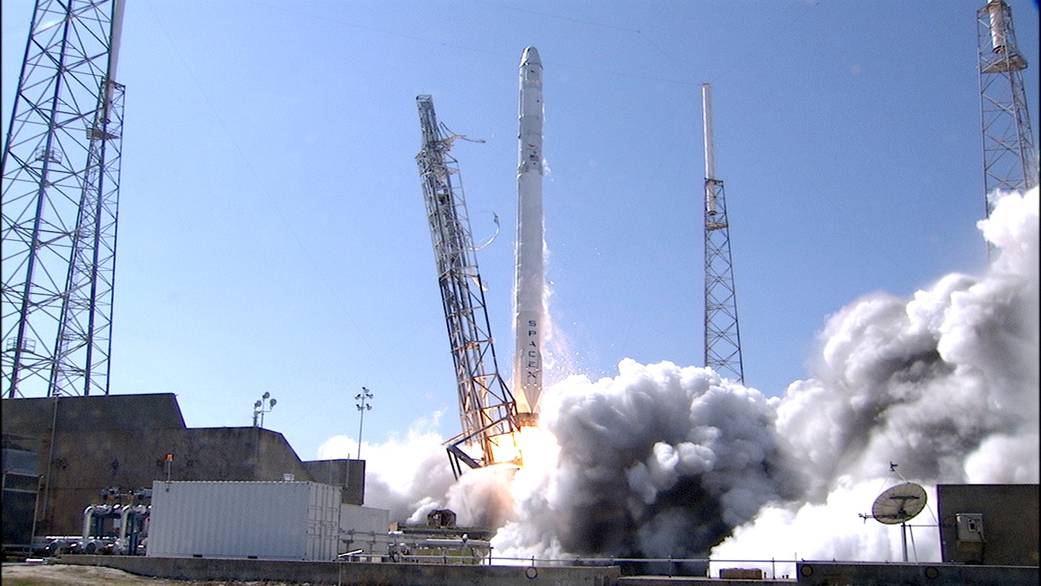Falcon 9 Two-stage Launch Vehicle