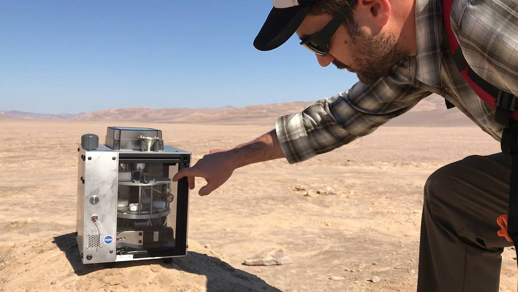 The Microfluidics Life Analyzer, or MILA, before installation on the ARADS rover.