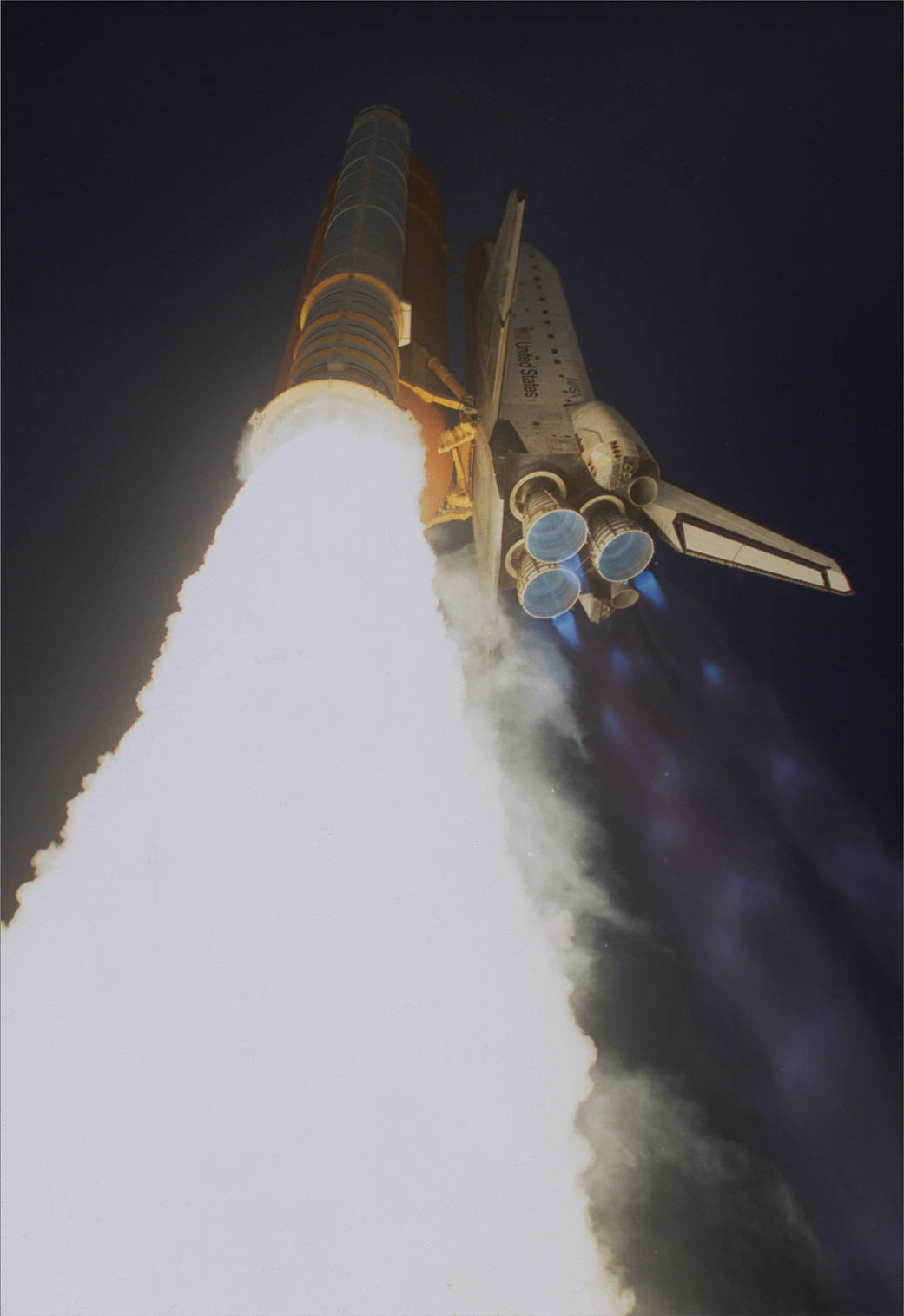 This week in 1991, STS-48 launched aboard space shuttle Discovery to deploy the Upper Atmosphere Research Satellite.