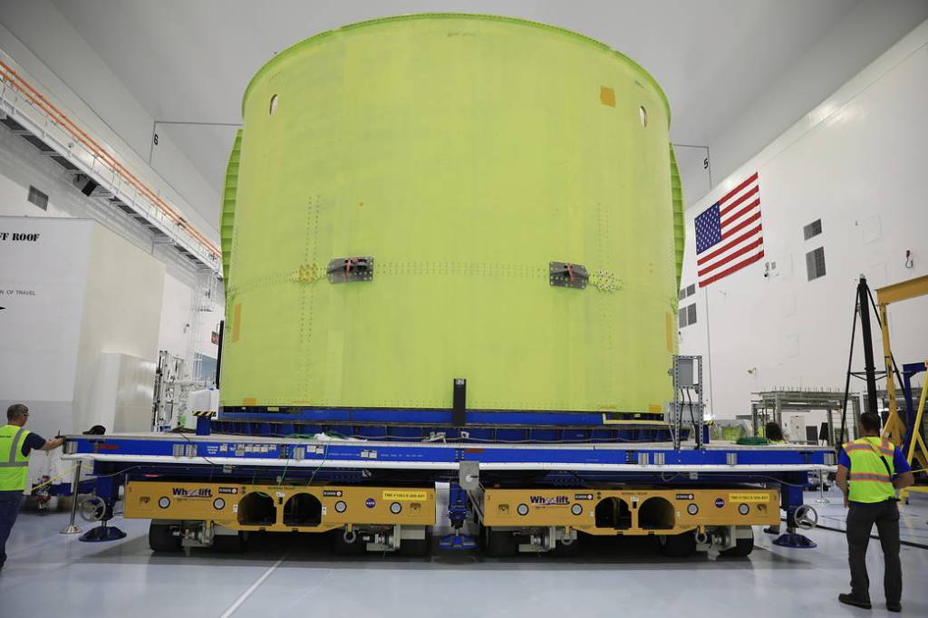 Artemis III Core Stage Engine Section Arrives at Kennedy
