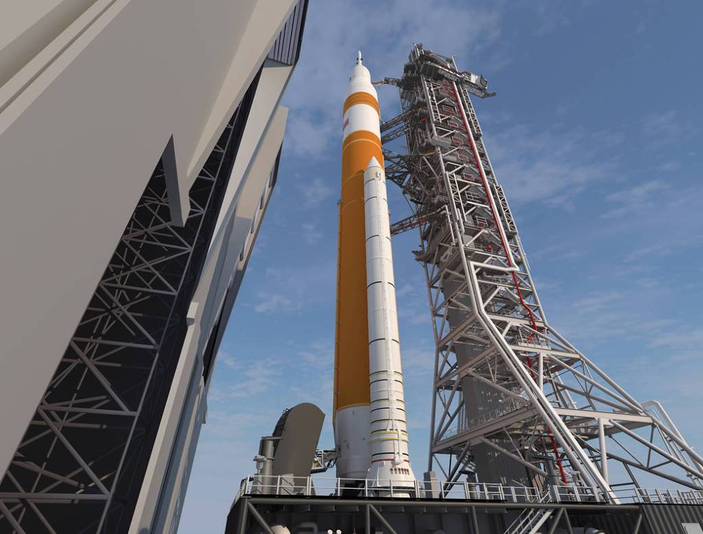 SLS Block 1B crew configuration