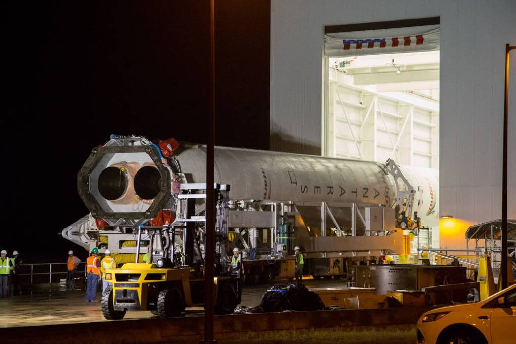 Antares rolls out from HIF