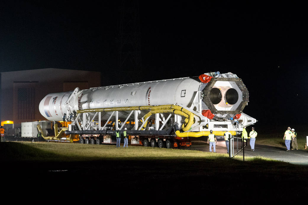 Antares roll out to Pad 0A