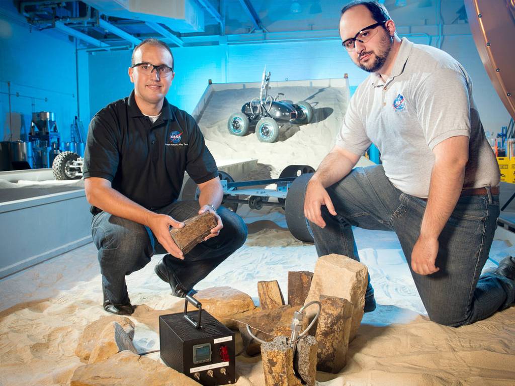 SMARS Tested in NASA Glenn’s Simulated Lunar Operations Lab