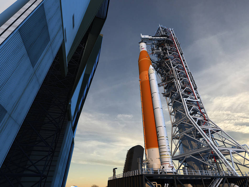 Rollout of SLS configuration that will be able to launch payloads in a five-meter-class fairing