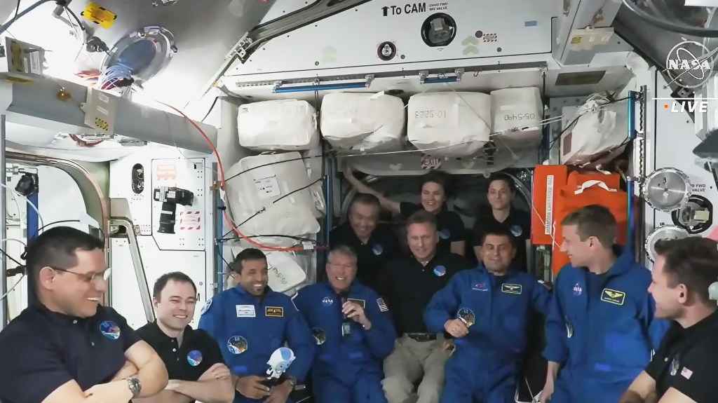 
			Expedition 68 Welcomes Crew-6 Members Aboard Station - NASA			