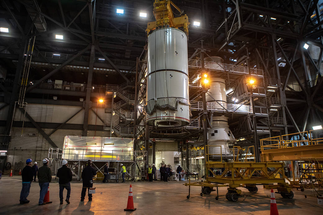 Booster stacking with pathfinders practice in the VAB