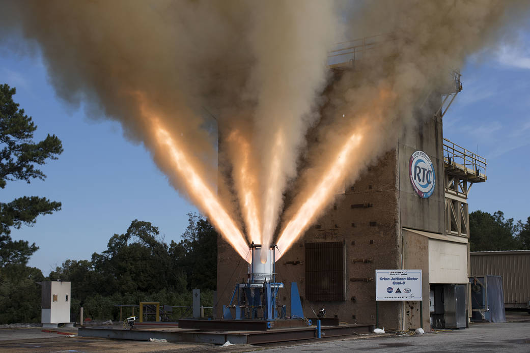 Hot-Fire Test Qualifies Orion’s Jettison Motor for NASA Missions to the Moon