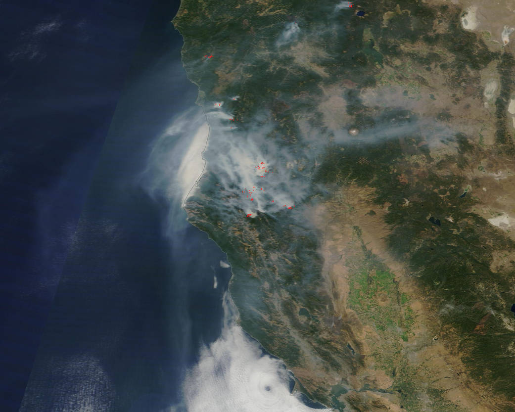 NASA's Terra satellite saw a blanket of smoke over northern California from five large fires burning in the region. 