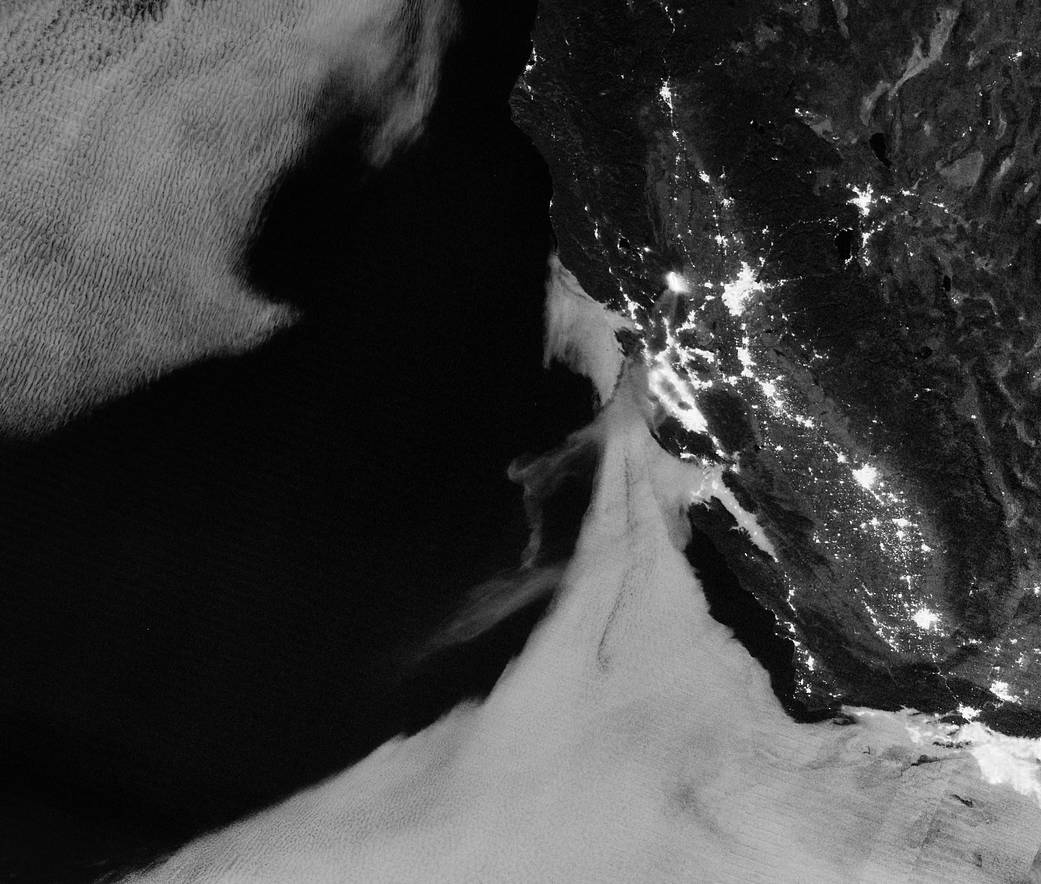 Light from the County Fire illuminated the night skies of Northern California when the Suomi NPP satellite acquired this image