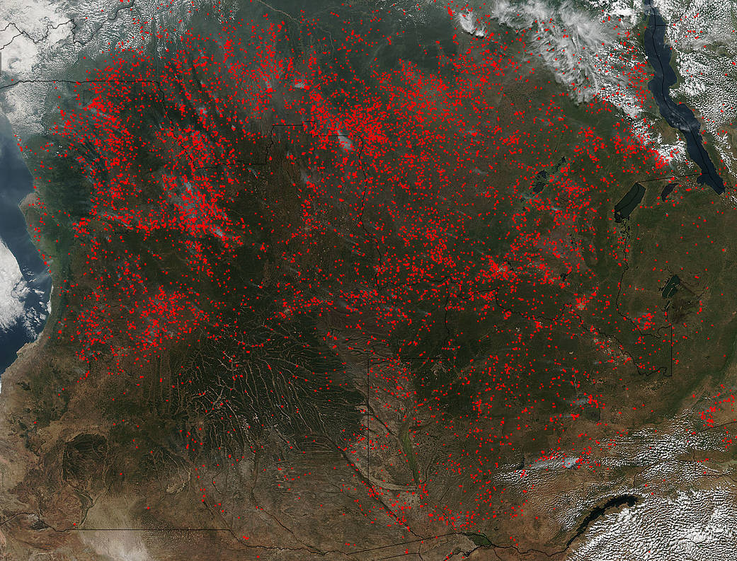 Suomi NPP Image of Central African fires