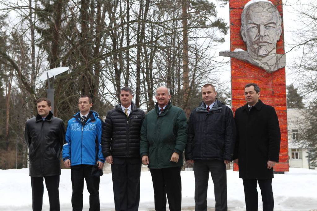 Expedition 47-48 Prime and Backup Crew Members
