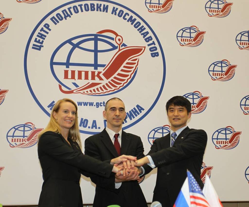 Expedition 48-49 Crew Members in Star City, Russia