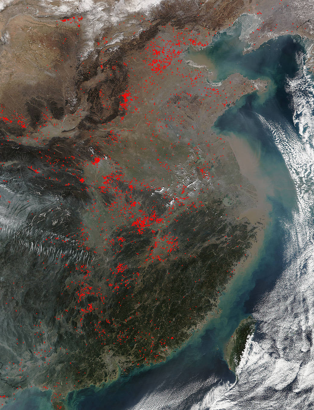 Suomi NPP image of fires in China