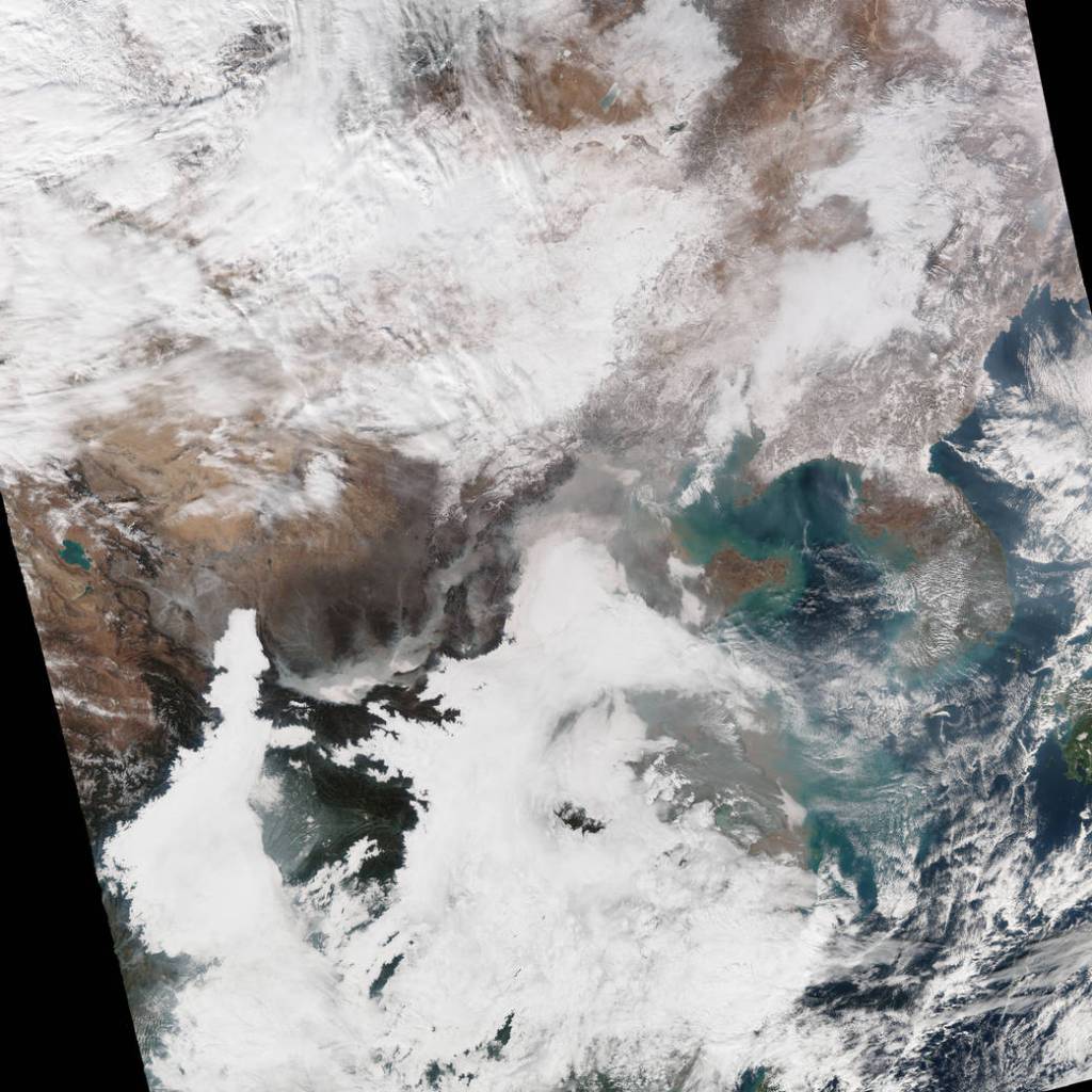 Haze Shrouds Eastern China