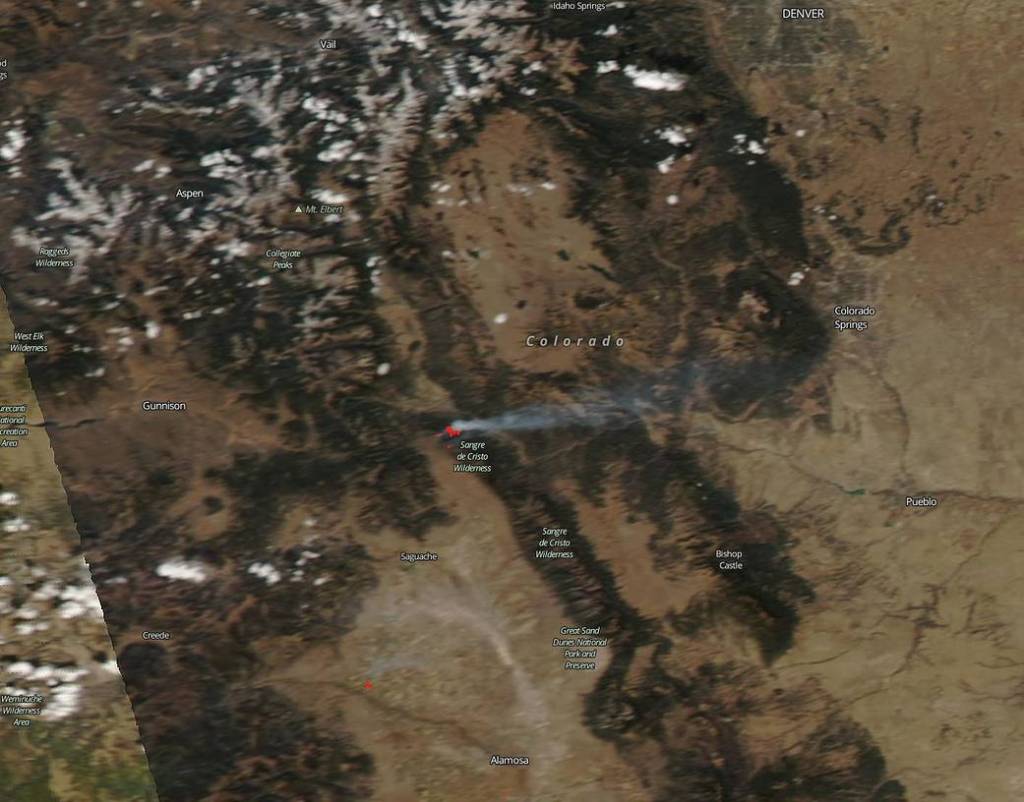 Long-lasting Colorado Decker Fire Continues to Burn