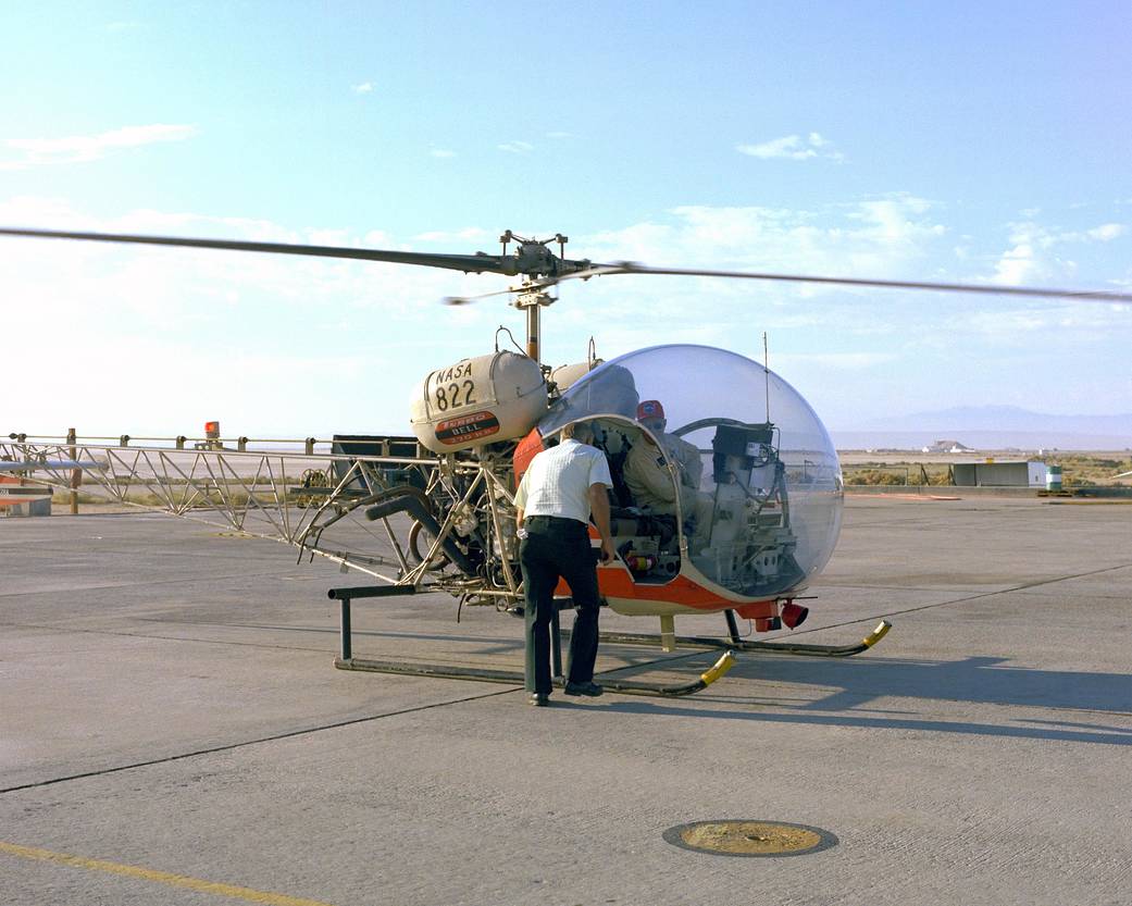 Don Mallick in Bell 47