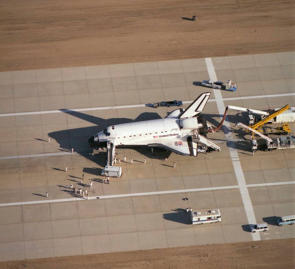 Discovery Landed in California 25 years ago