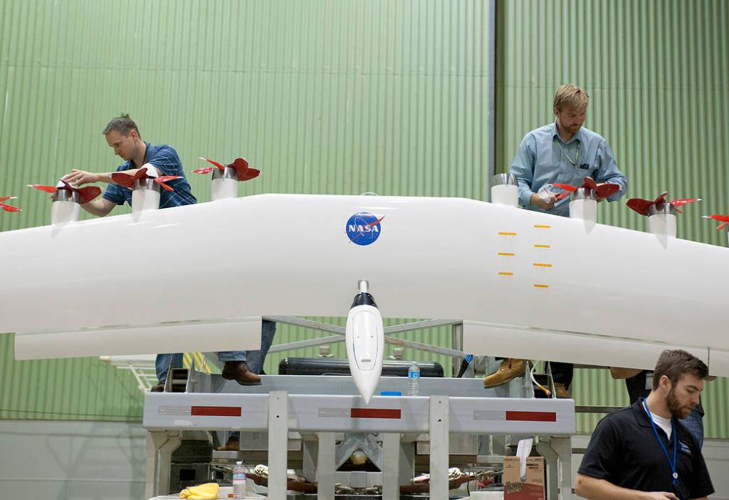 Engineers Work on Modified Wing for HEIST Project