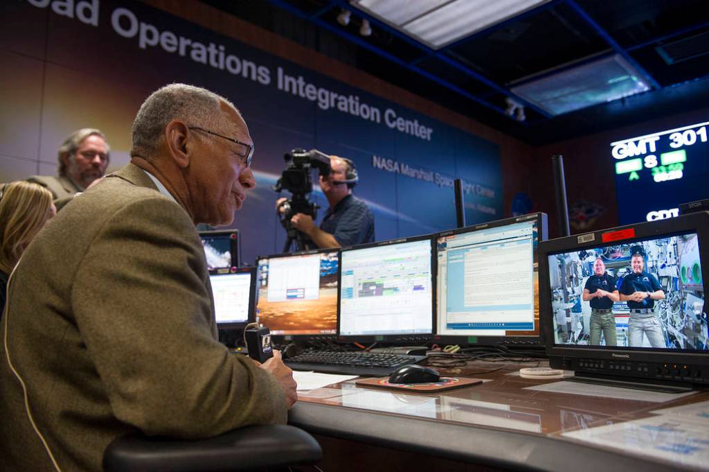 NASA Administrator Charles Bolden Calls Astronauts on the Space Station