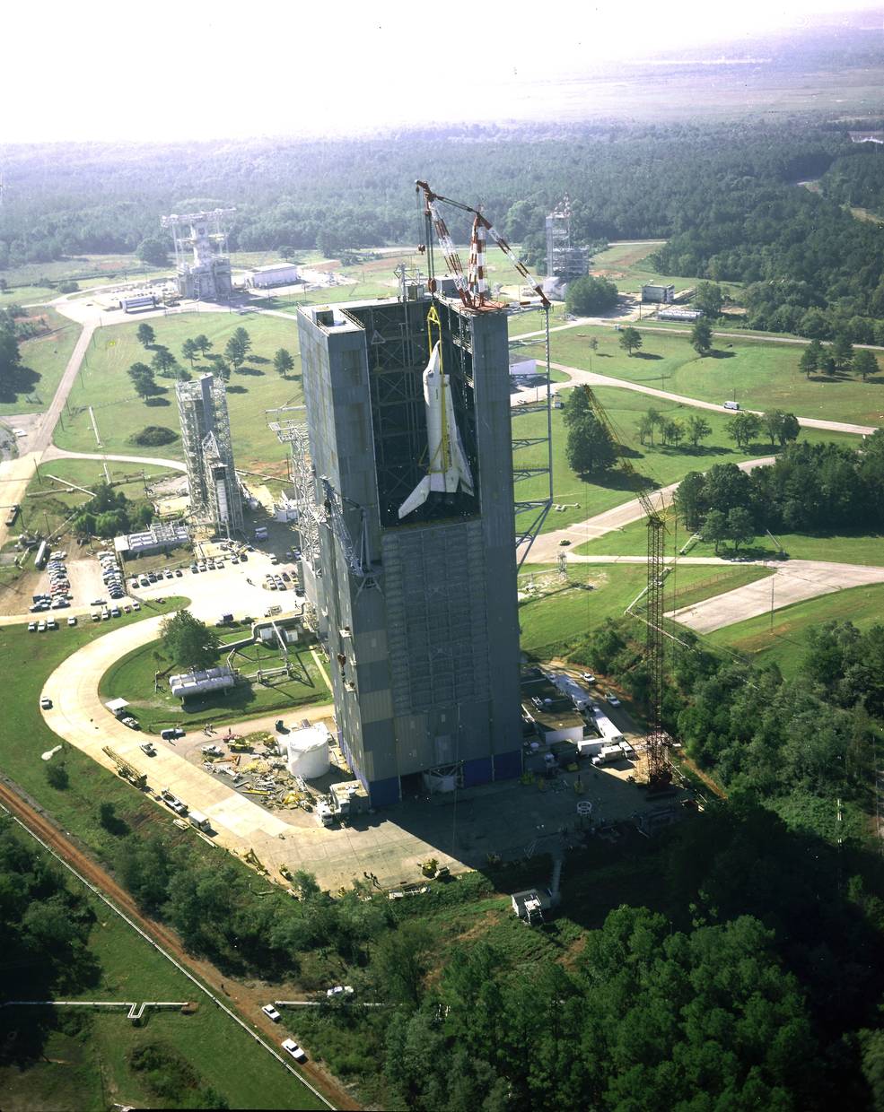 enterprise_lifted_msfc_oct_4_1978