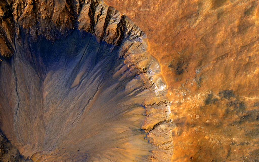 Fresh Crater Near Sirenum Fossae Region of Mars
