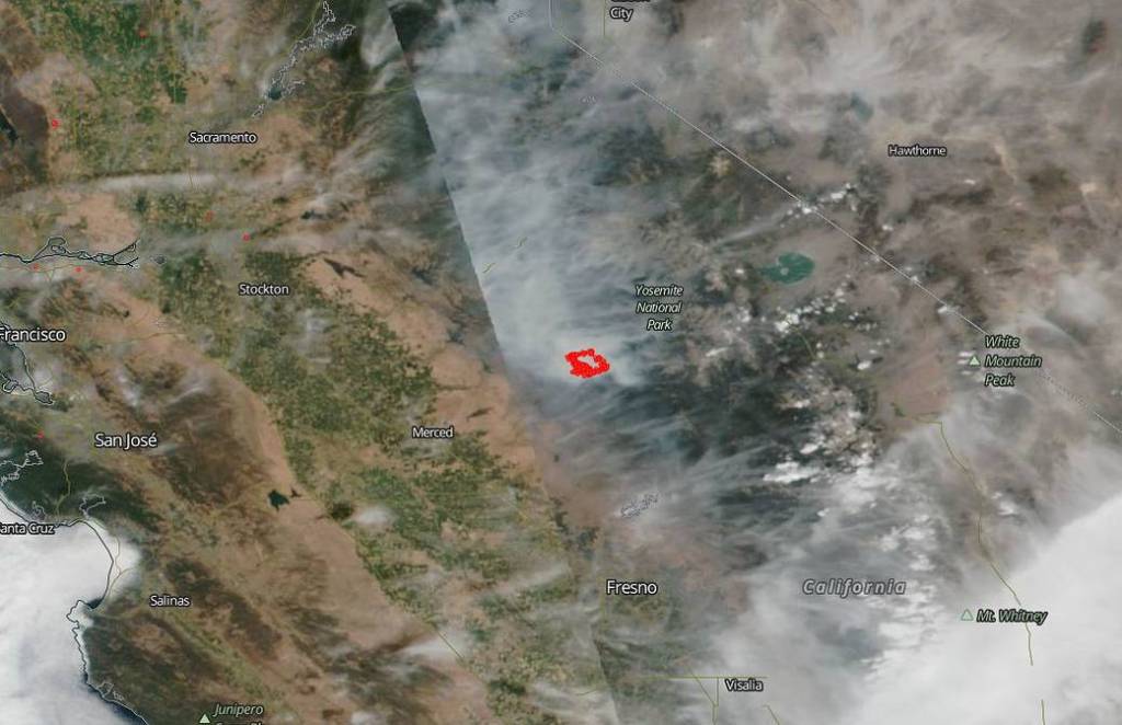 Smoke from Ferguson Fire Obscures Much of California