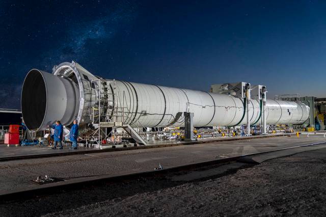 Teams installed the flight support booster for future versions of the SLS rocket’s solid rocket boosters into a test stand in Promontory, Utah. 