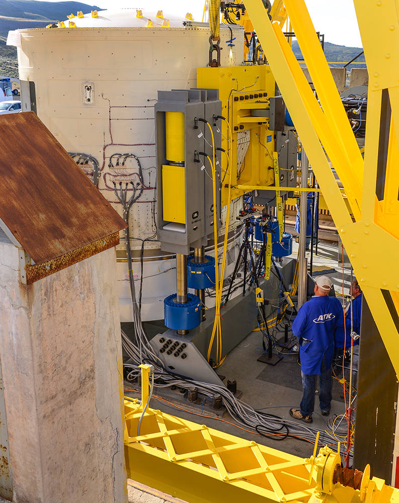 NASA and ATK engineers complete structural loads testing on the Space Launch System (SLS) booster forward skirt at ATK’s facil