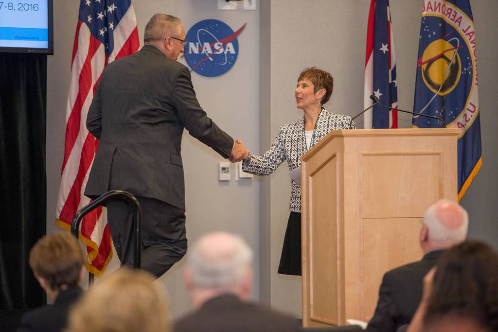 2016 Convergent Aeronautics Solutions SHOWCASE