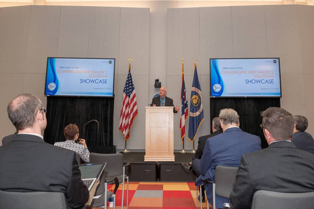 2016 Convergent Aeronautics Solutions SHOWCASE