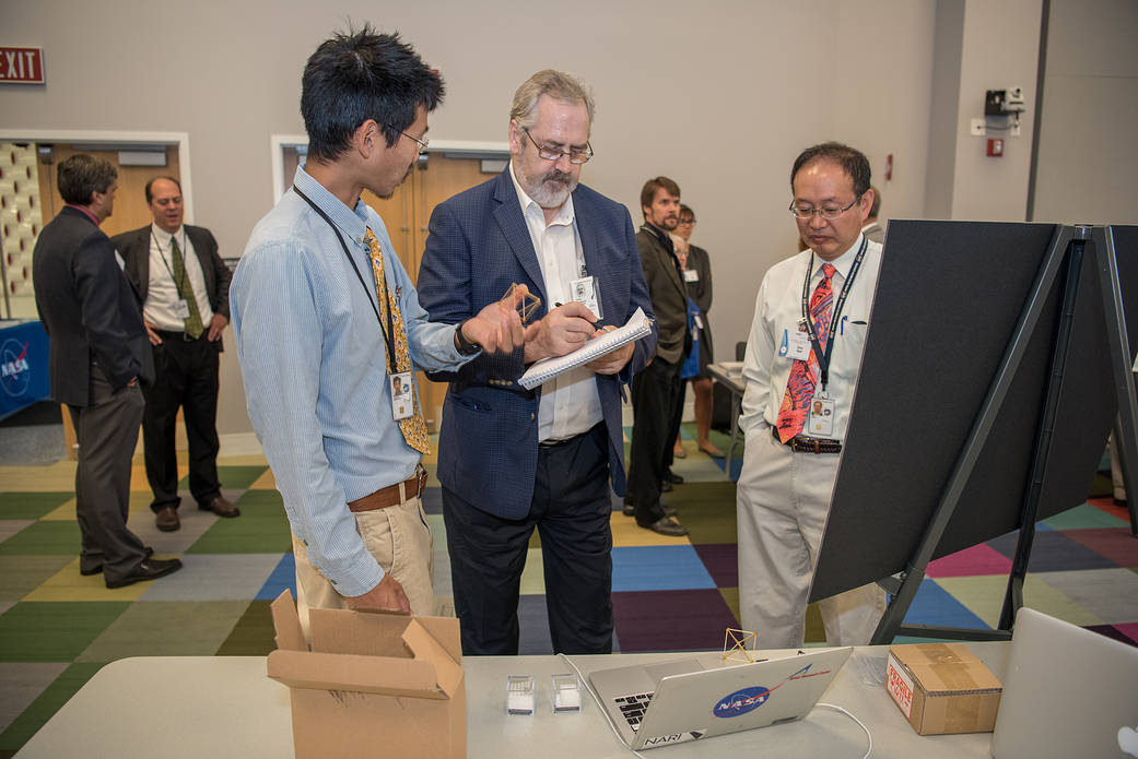 2016 Convergent Aeronautics Solutions SHOWCASE