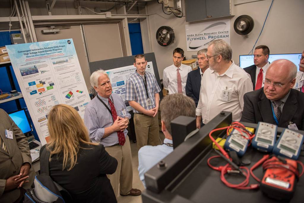 2016 Convergent Aeronautics Solutions SHOWCASE
