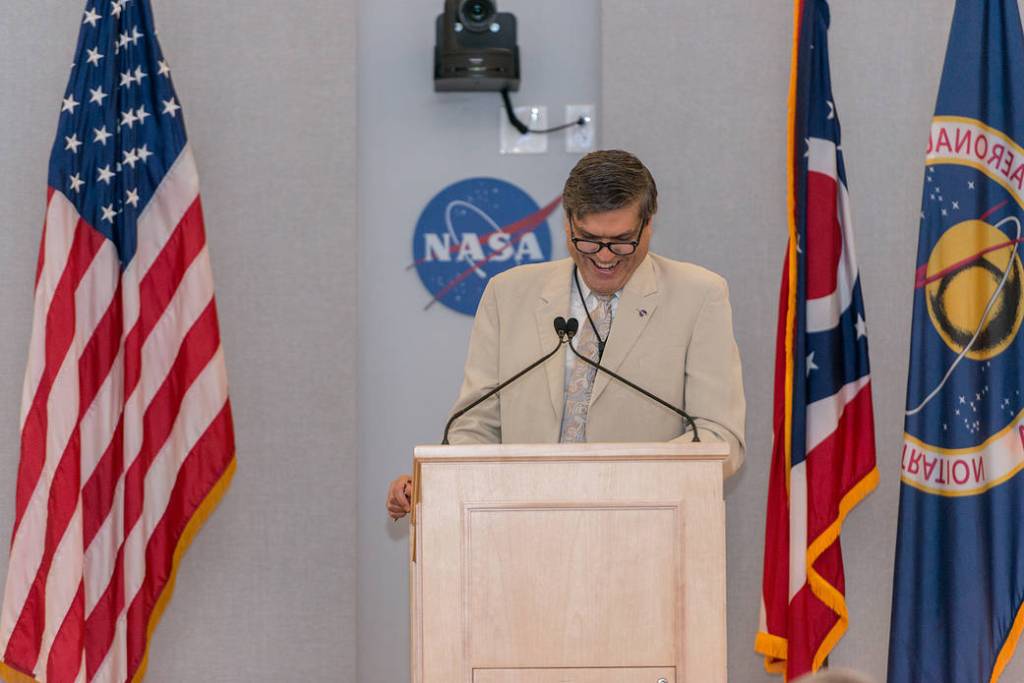 2016 Convergent Aeronautics Solutions SHOWCASE