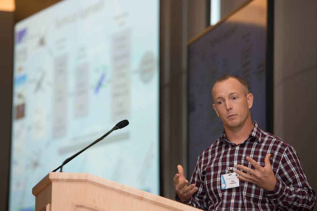 2016 Convergent Aeronautics Solutions SHOWCASE
