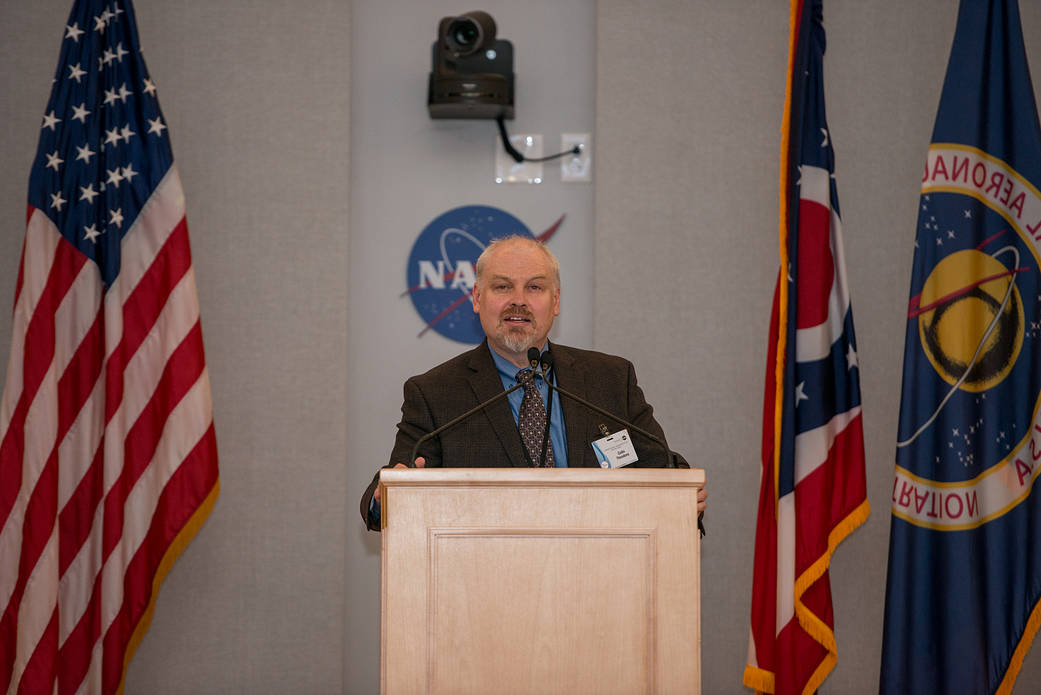 2016 Convergent Aeronautics Solutions SHOWCASE