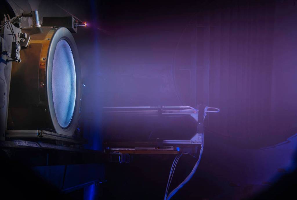 Thruster for Next-Generation Spacecraft Undergoes Testing at Glenn