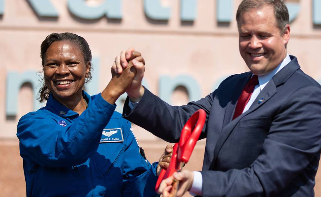 IV&V Facility Renaming Ribbon Cut Astronaut Cagle Administrator Bridenstine