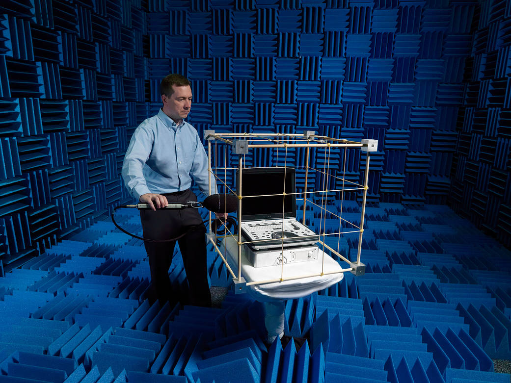 Equipment in the Large Quiet Room 