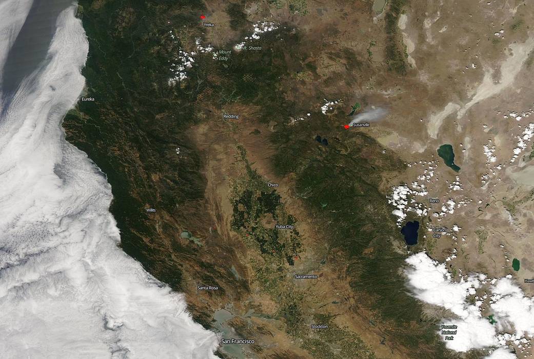 Aqua image of Hog and Badger fires